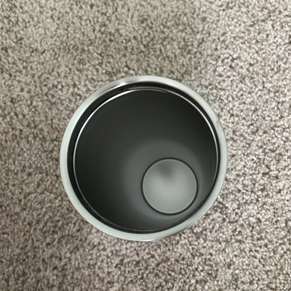 2 Authentic Starbucks Tumblers 24oz Summer 2022 - Picture 7 of 14